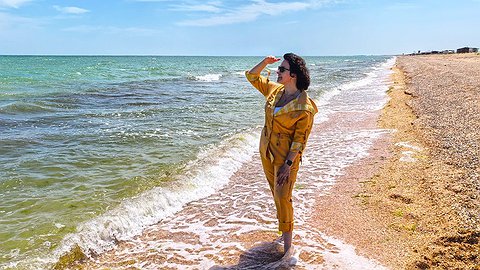 Сандалии в сторону — и море по колено!